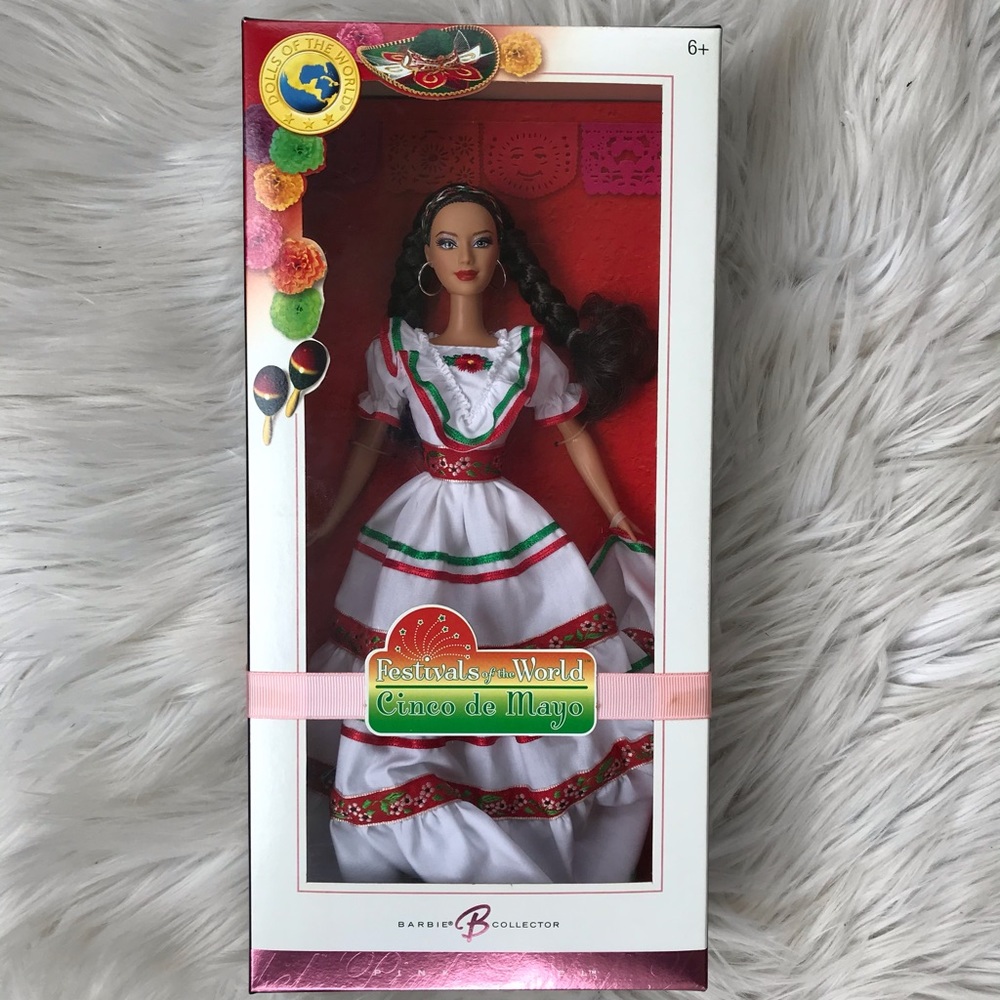 Festivals of the World Cinco De Mayo Barbie Doll - Picture 1 of 5